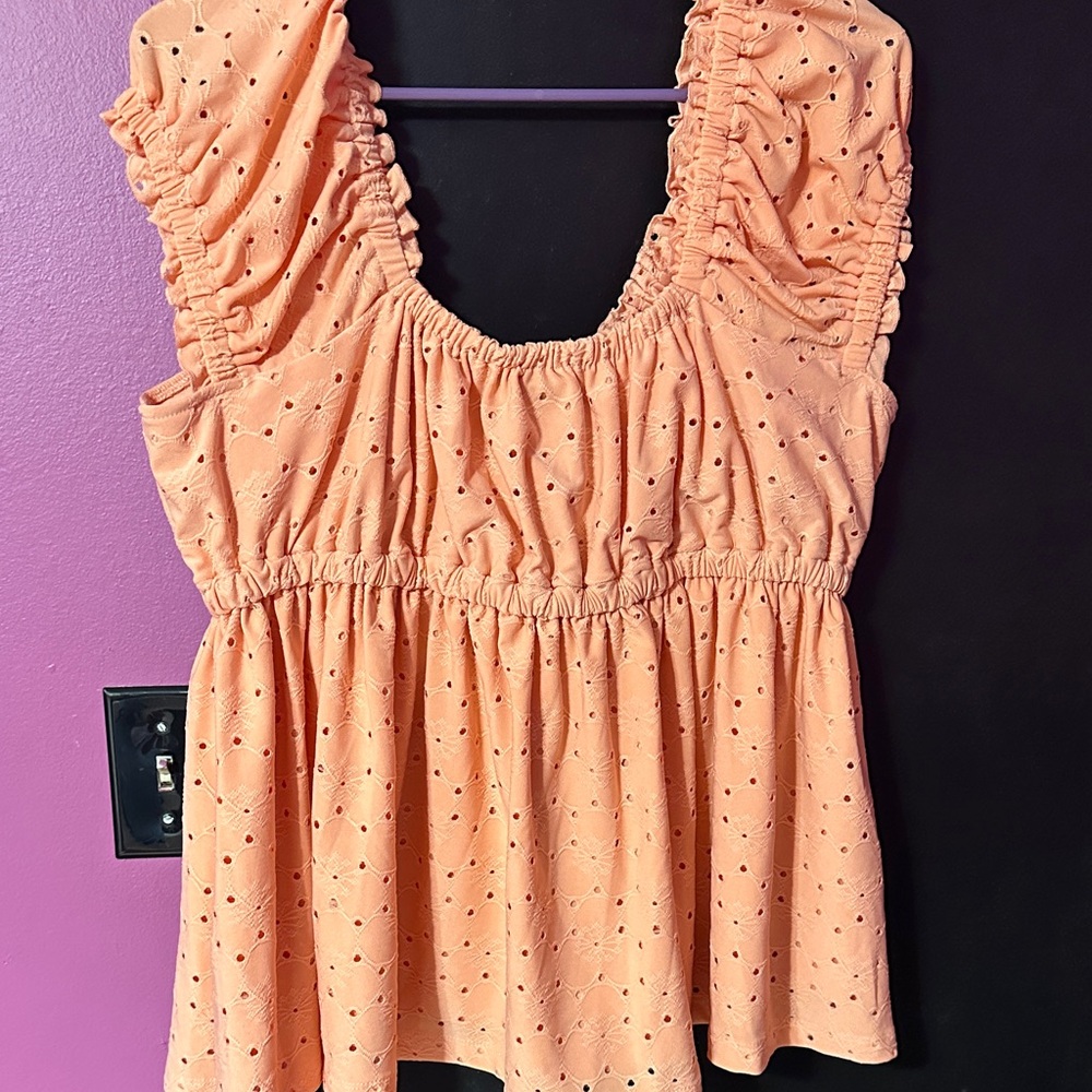 torrid Peach Eyelet Ruffle Peplum Top - Picture 4 of 4